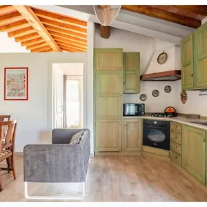 Cozy Tuscany With View Appartamento Pescia